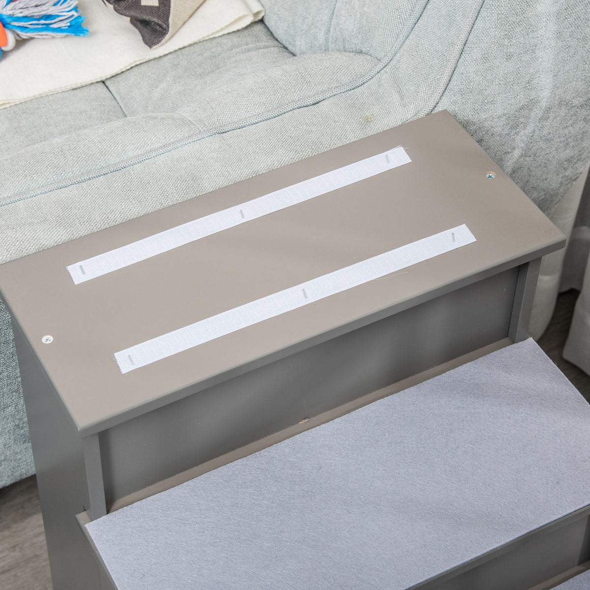 Four-step wooden pet stairs – image 1