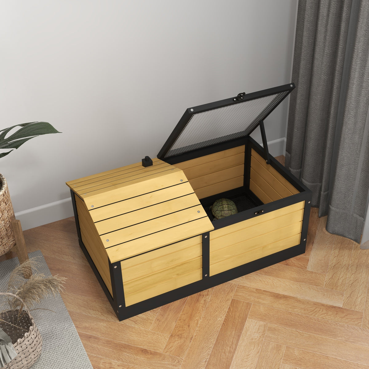 Wooden tortoise house – image 2