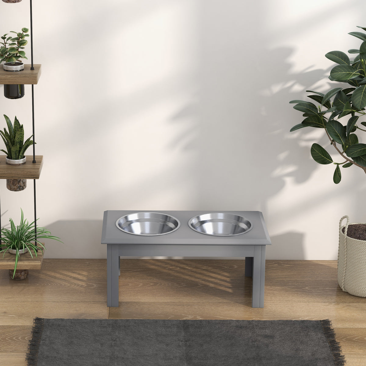 Raised stainless steel dog bowls – image 1