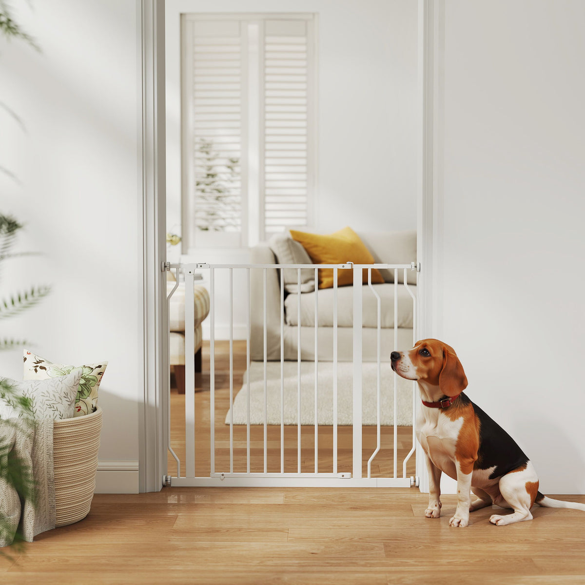 Wide pressure-fit dog safety gate – image 3