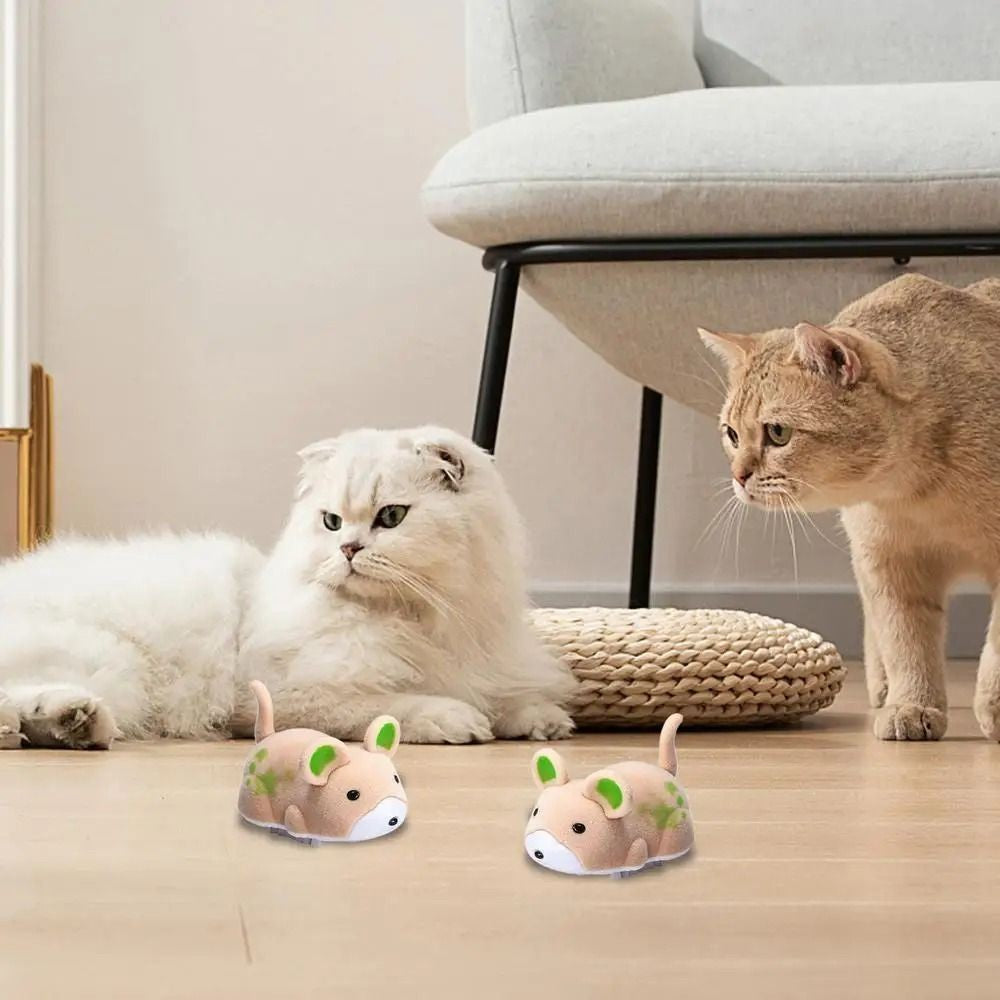 Squeaky Plush Mouse Cat Toy – product view 4