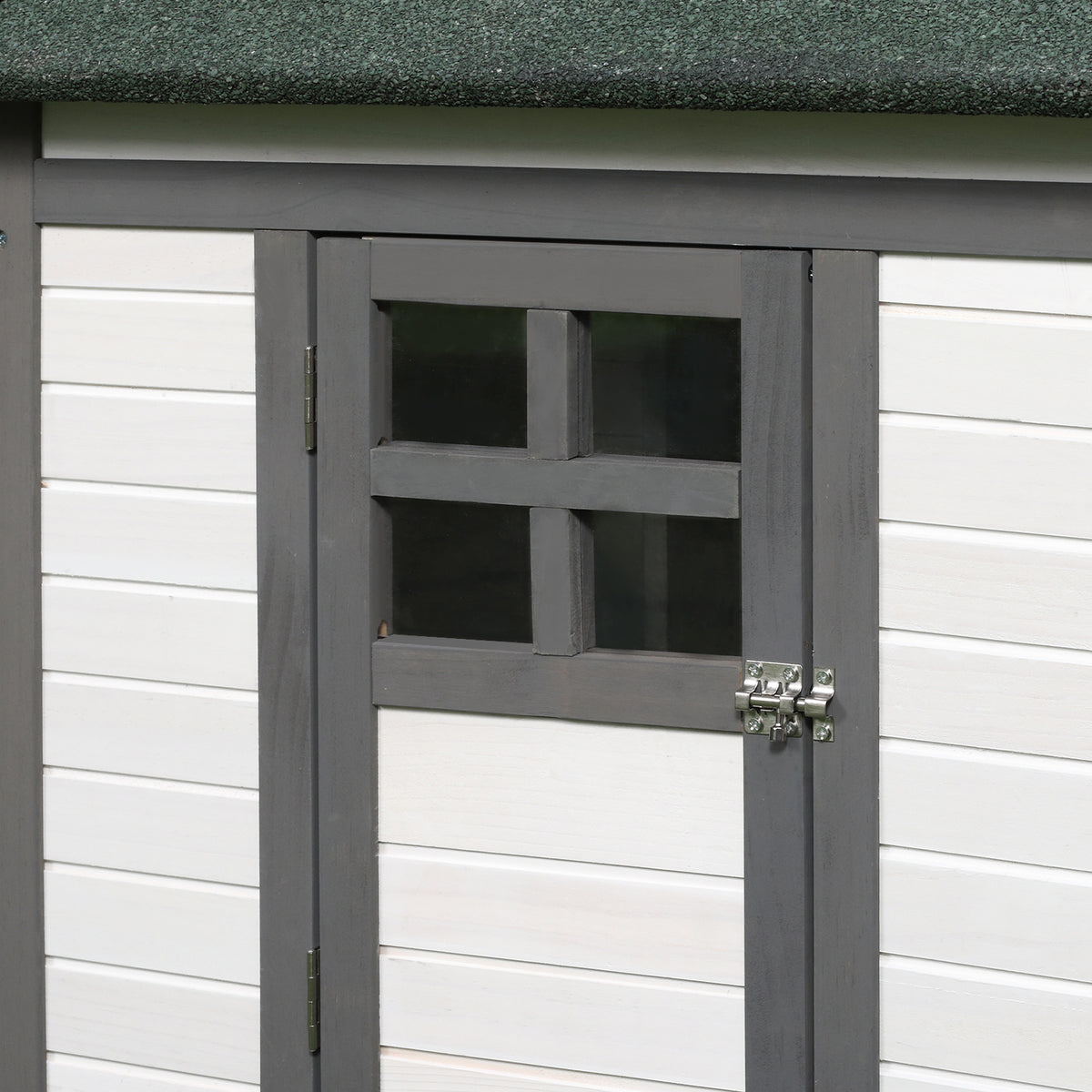 Wooden chicken coop with run – image 4