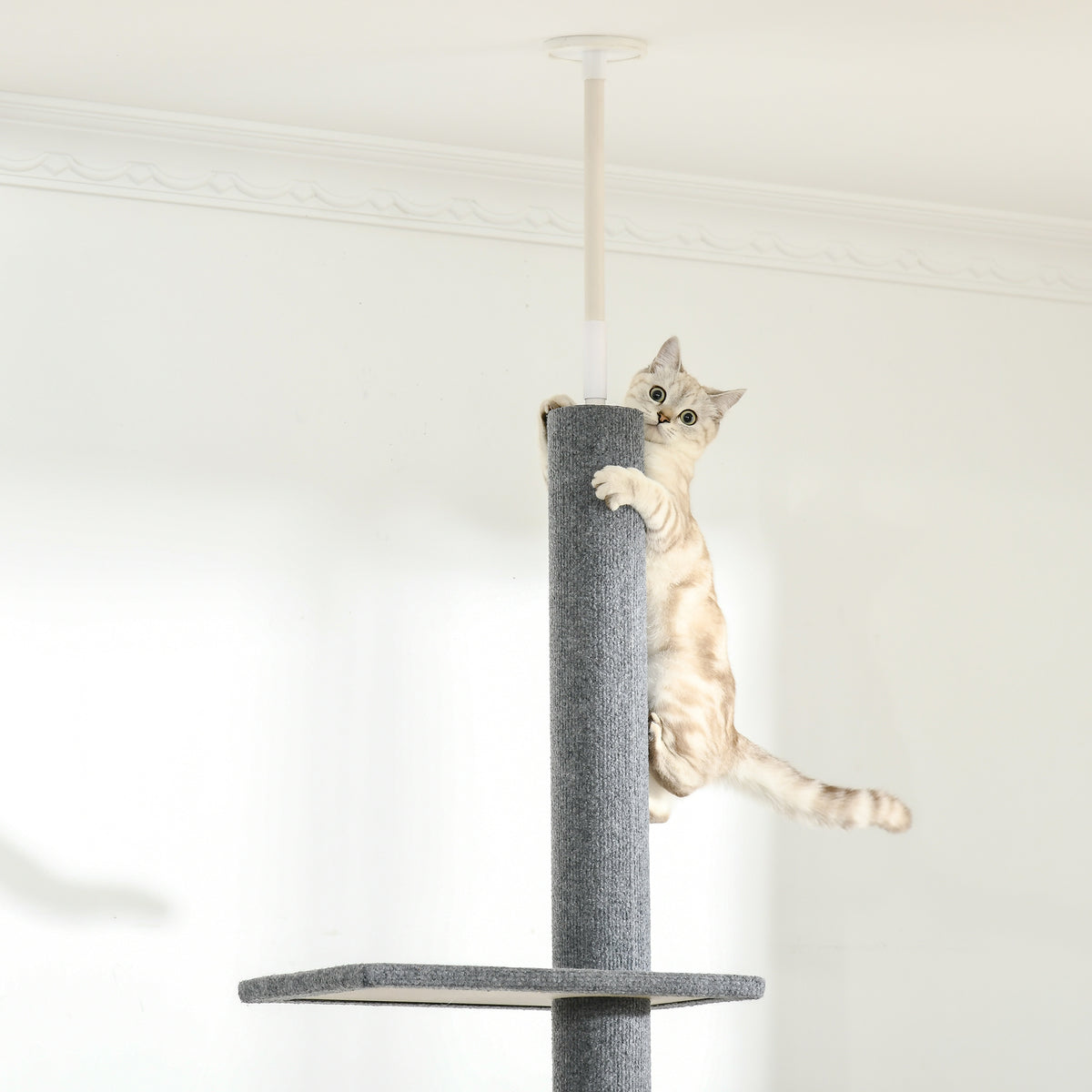 Cat tree – image 1