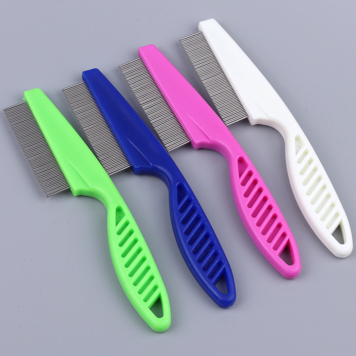 Fine tooth cat and dog flea comb