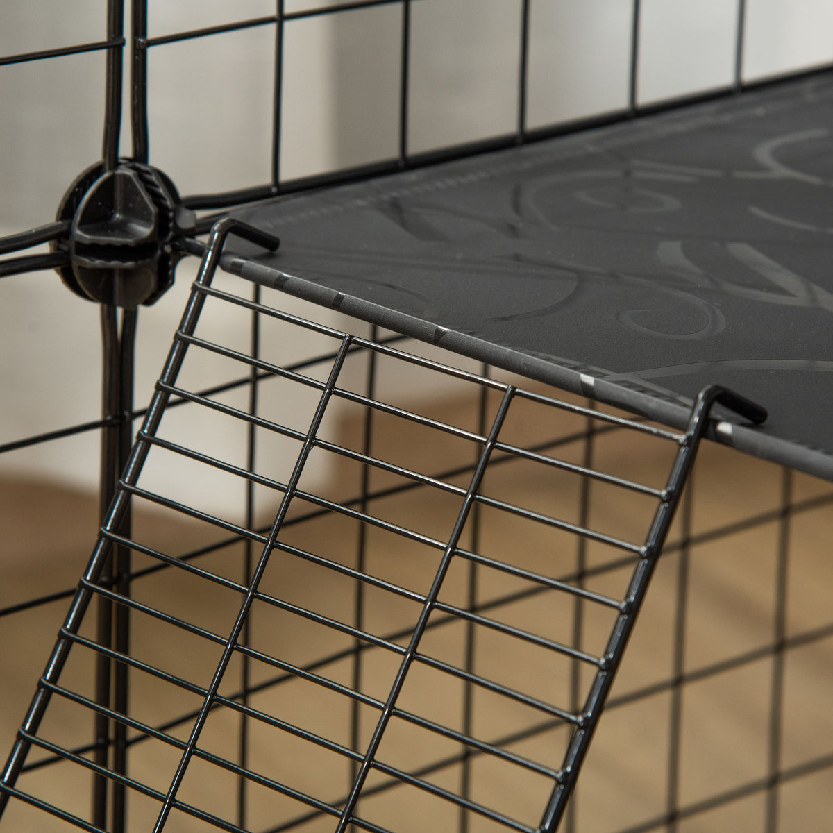 Metal mesh small animal playpen – image 2