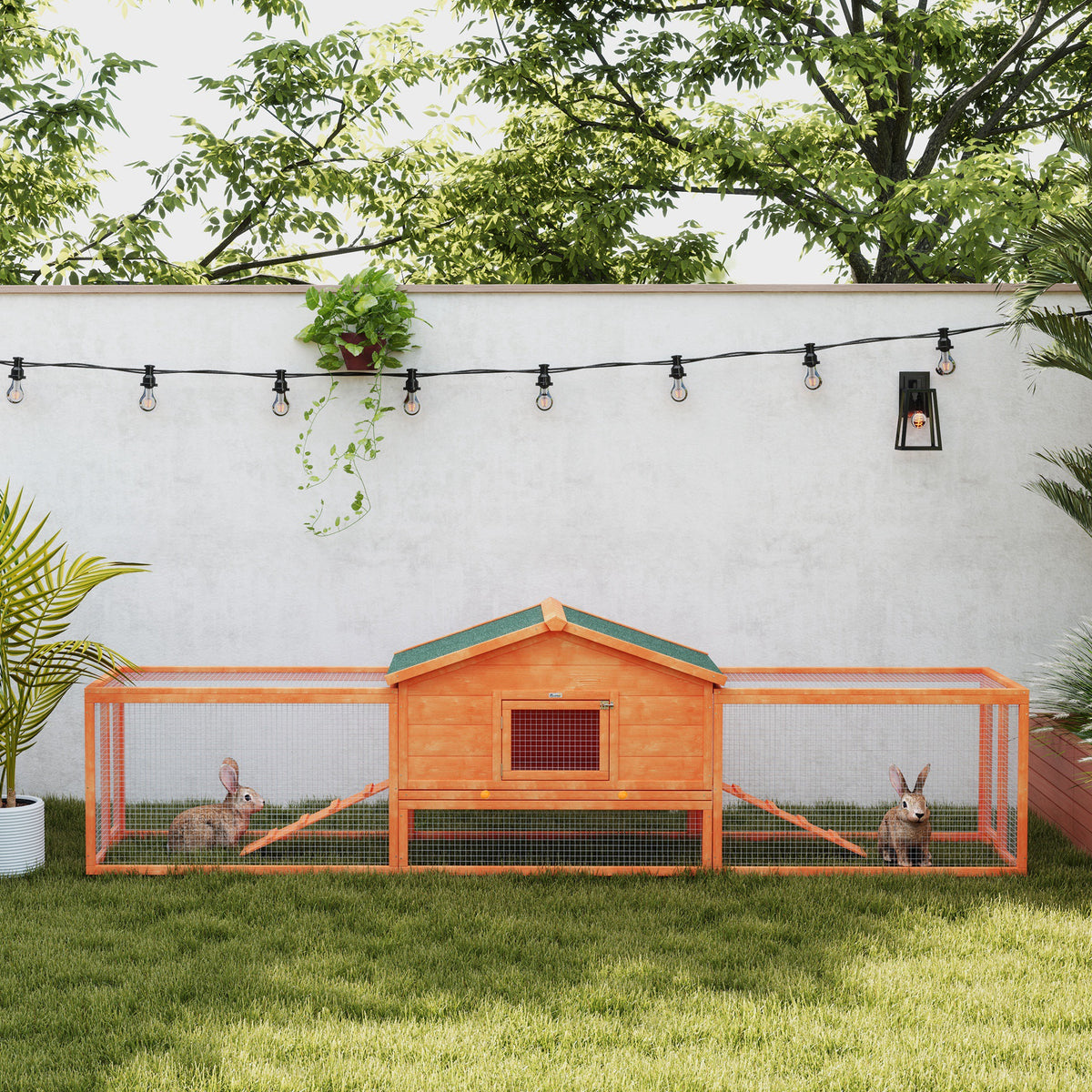 Wooden rabbit hutch with run – image 1