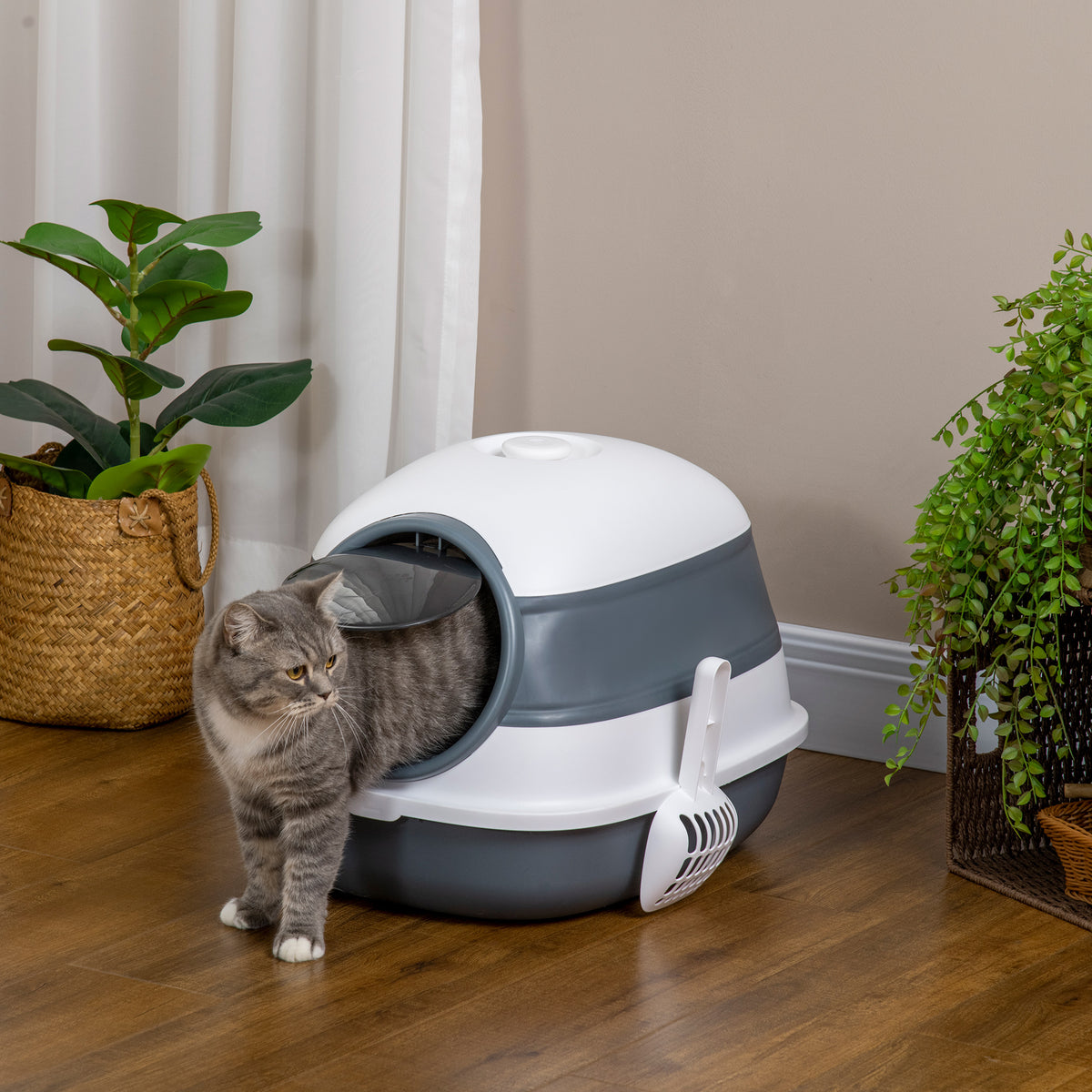 White folding cat litter tray – image 3