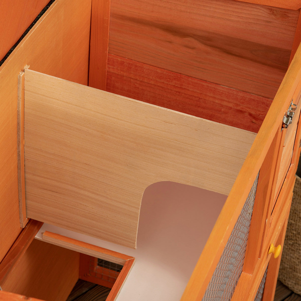 Two-tier wooden rabbit hutch – image 2